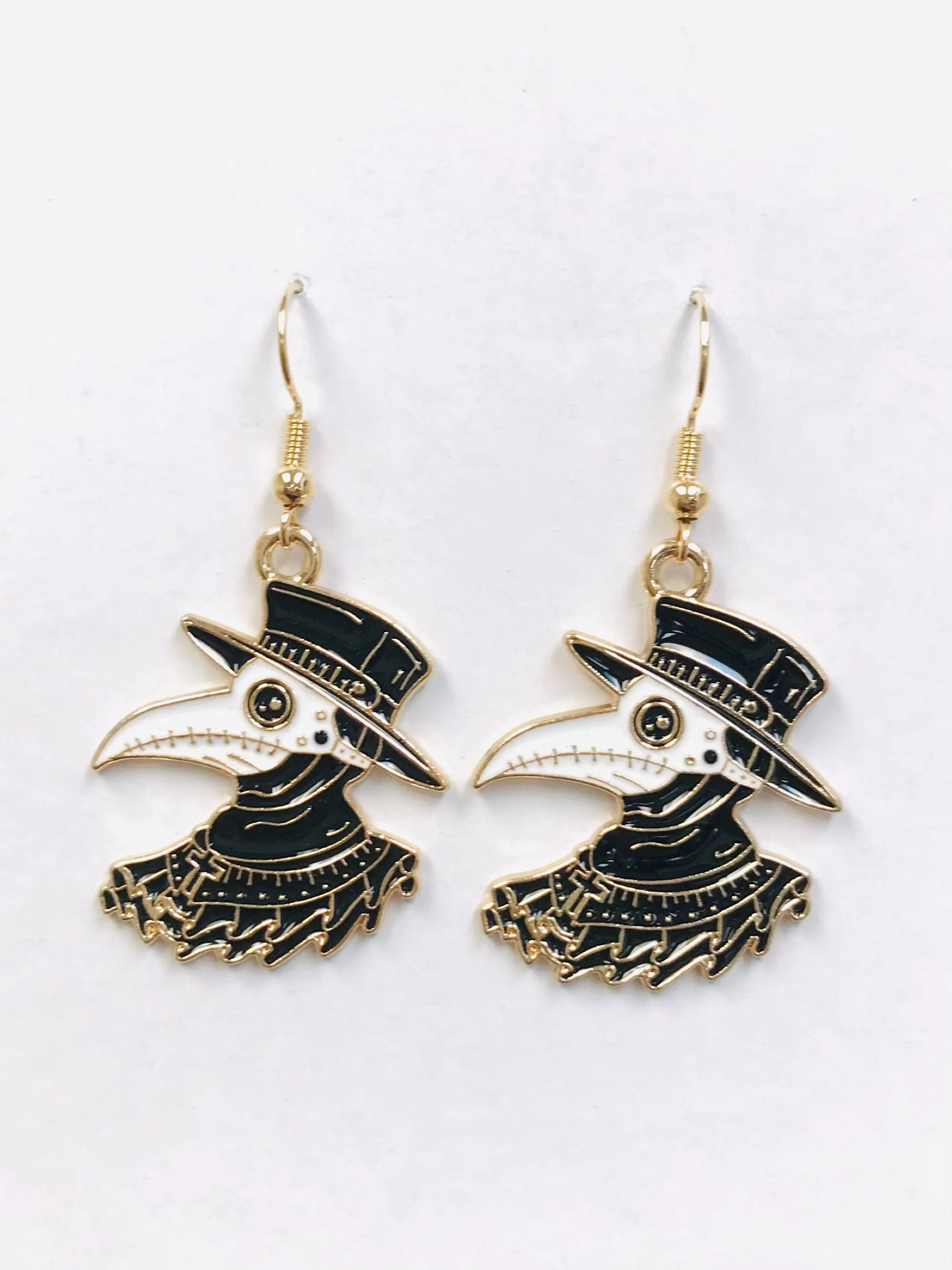 2prs Plague Doctor Earrings / Raven Mask / Medieval Doctor / Bird Doctor / Alchemy Earrings / Nu Goth Earrings / Pandemic Nurse 