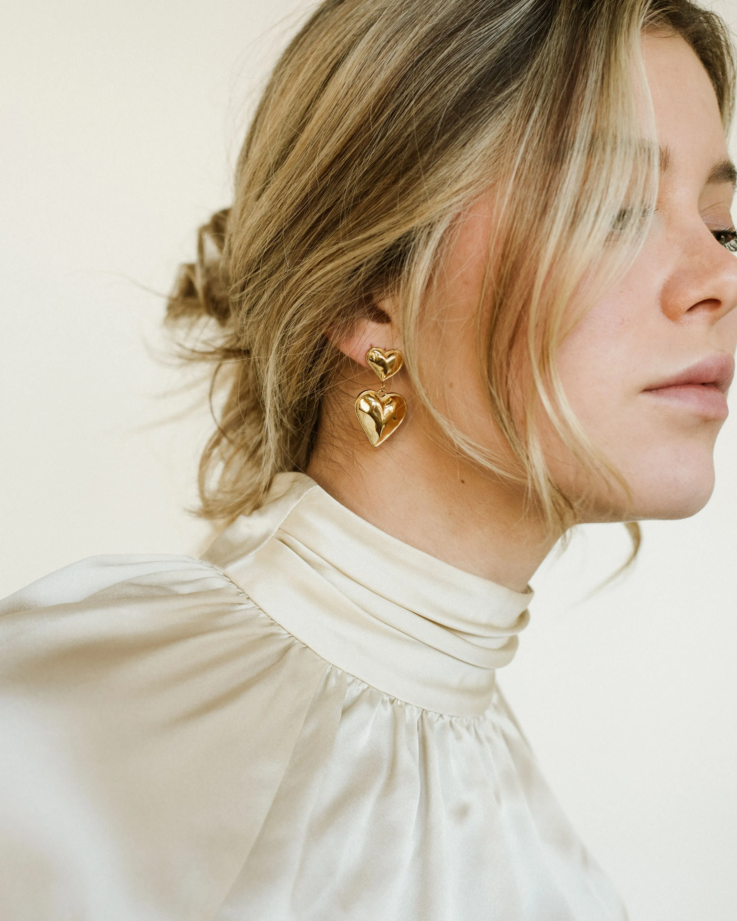 Cara Earrings