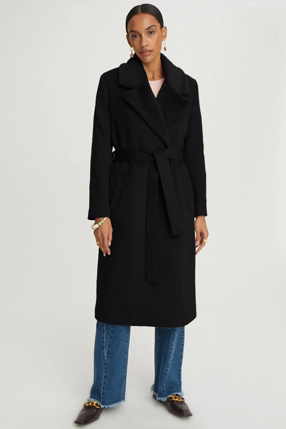 Hilde Coat