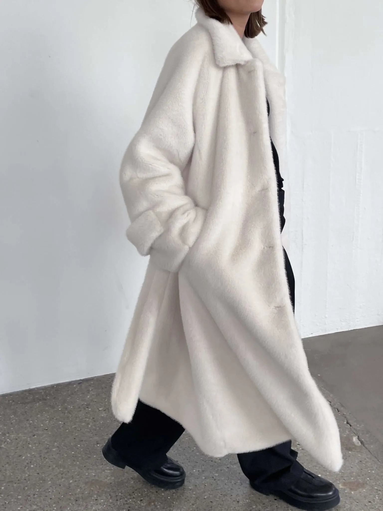 KELLY COAT - WHITE