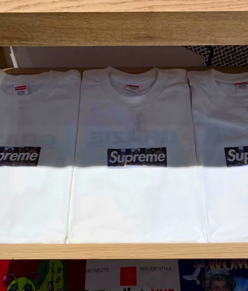 Supreme  |Unisex Street Style Skater Style T-Shirts